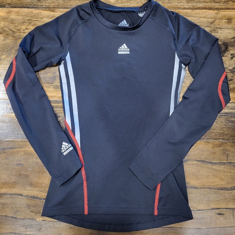 ADIDAS TECHFIT ATHLETIC/ SPORTS LONG-SLEEVED SHIRT YOUTH SZ S